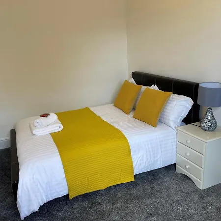Robinhuts - 3 Bed Accommodation -Perfect For Contractors, Families & Students Kingston upon Hull Exterior foto