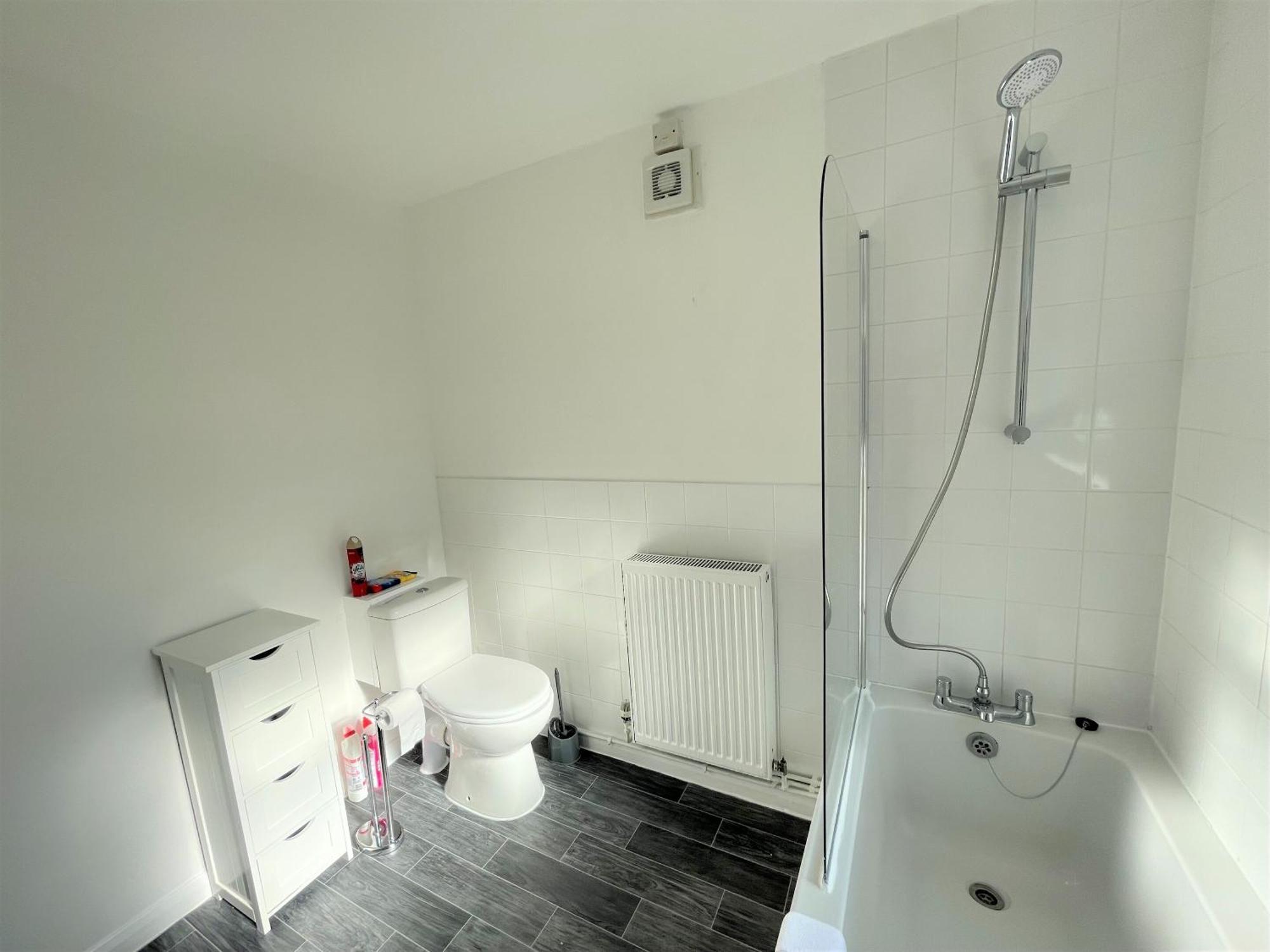 Robinhuts - 3 Bed -perfect For Contractors, Families & Students Holiday home
