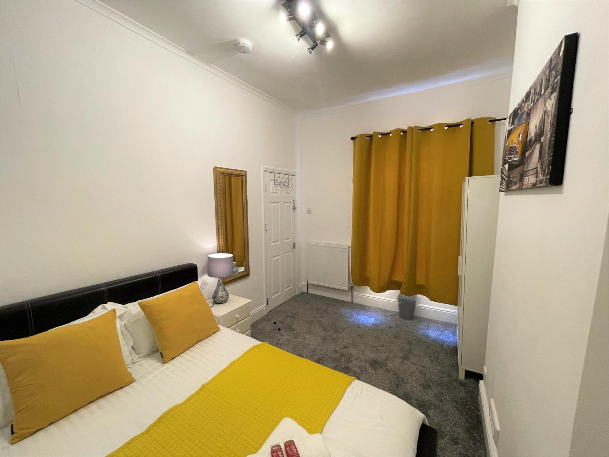 Robinhuts - 3 Bed -perfect For Contractors, Families & Students Kingston upon Hull